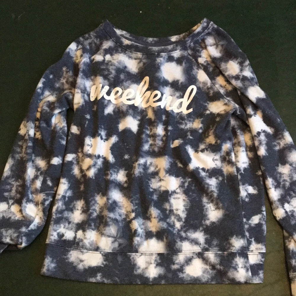 Long sleeve blue and white sweater